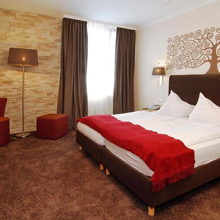 Nells Park Hotel Трир Екстериор снимка