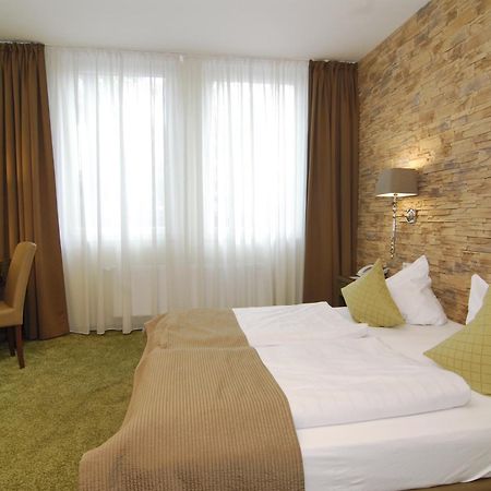 Nells Park Hotel Трир Екстериор снимка
