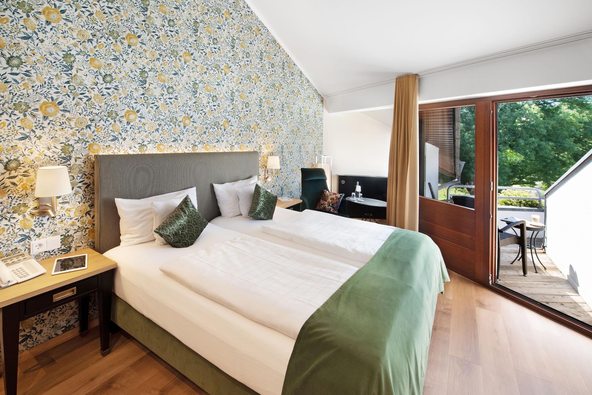 Nells Park Hotel Трир Екстериор снимка