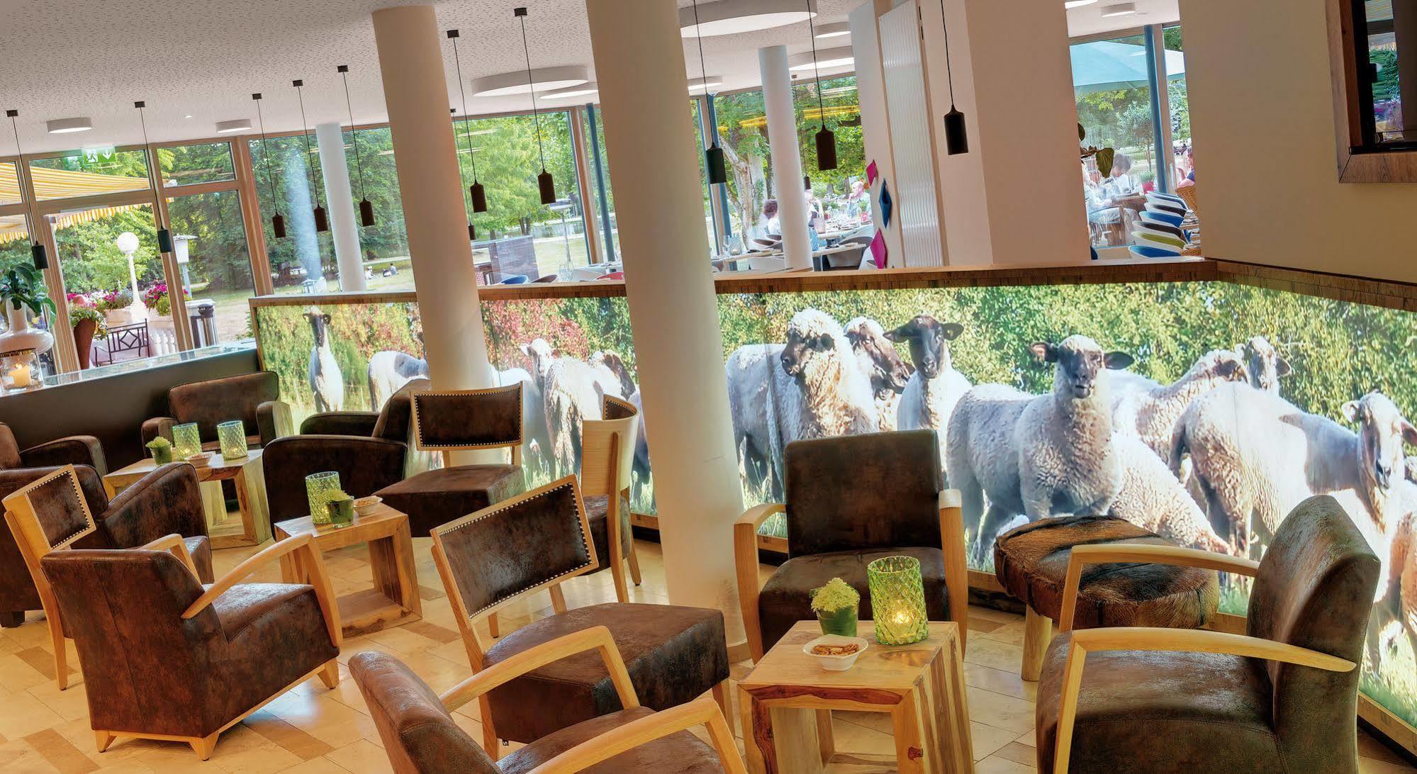 Nells Park Hotel Трир Екстериор снимка